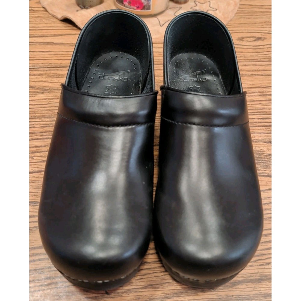 Dansko Professional Clogs Black Leather Slip On Comfort Shoes EU 42